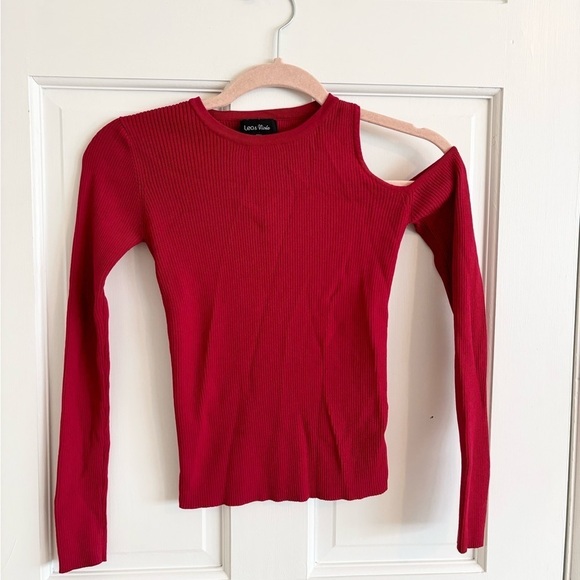 Lea & Viola red ribbed cut out shoulder long sleeve sweater top size XS - Picture 1 of 4